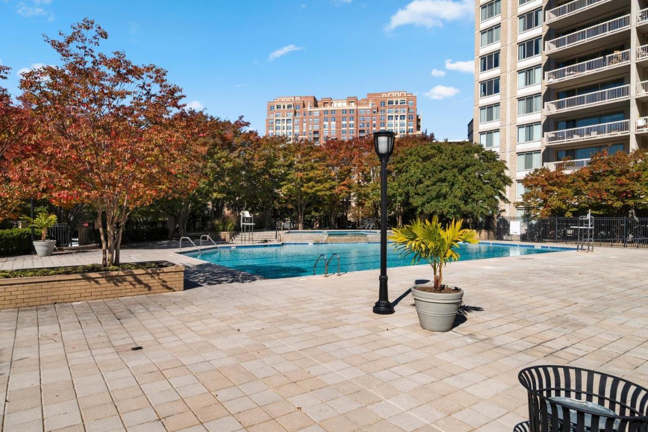 Urbandelight Crystal City Mins To Dc Free Parking Arlington Eksteriør bilde
